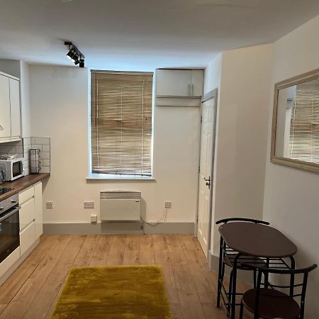 Flat 1 Cairo Street Apartment Warrington  Luaran gambar